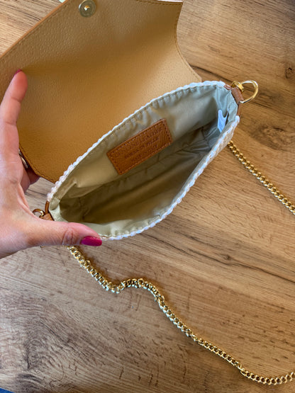 Borsa pochette daisy rafia cuoio aperta