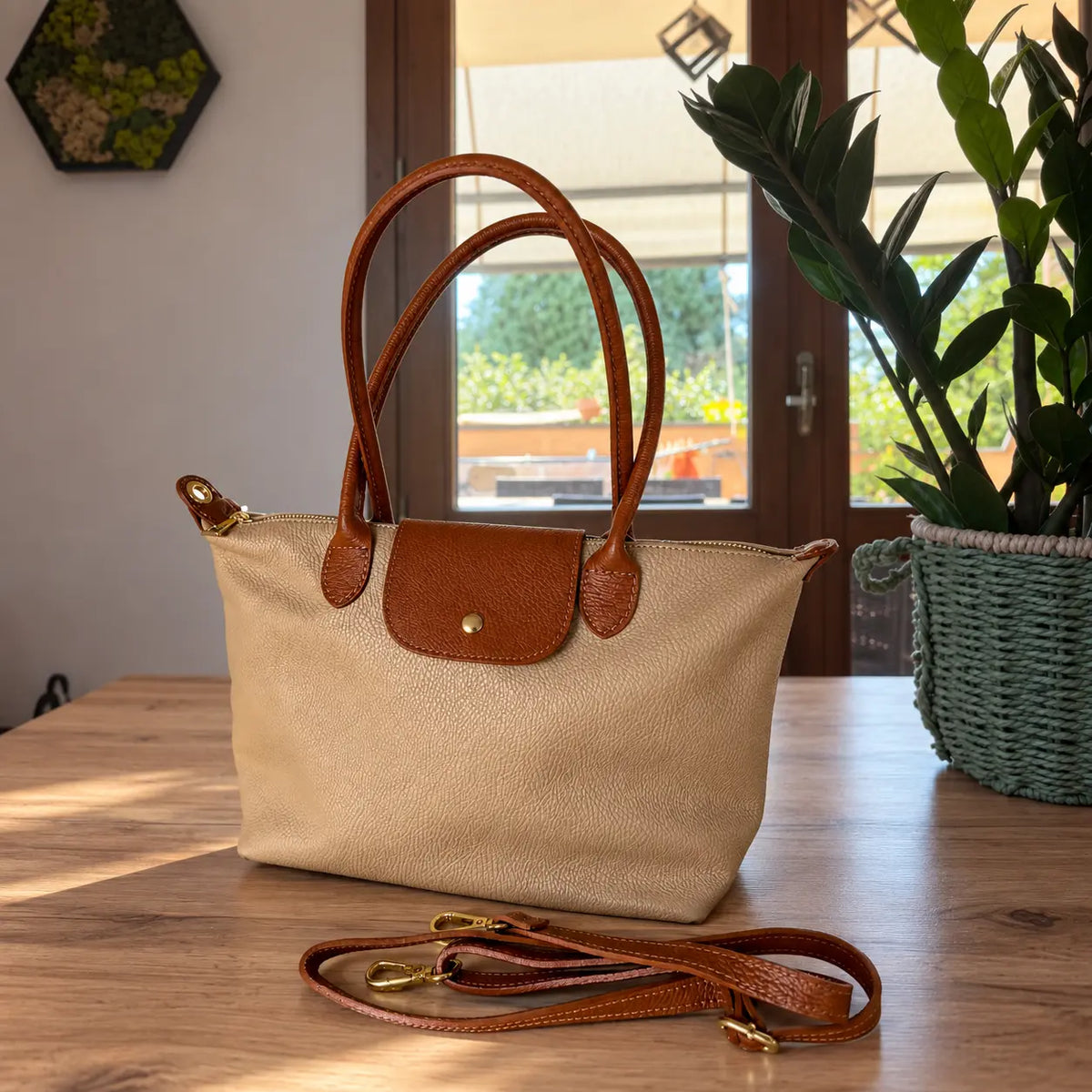 Borsa bottoncina grande vera pelle beige
