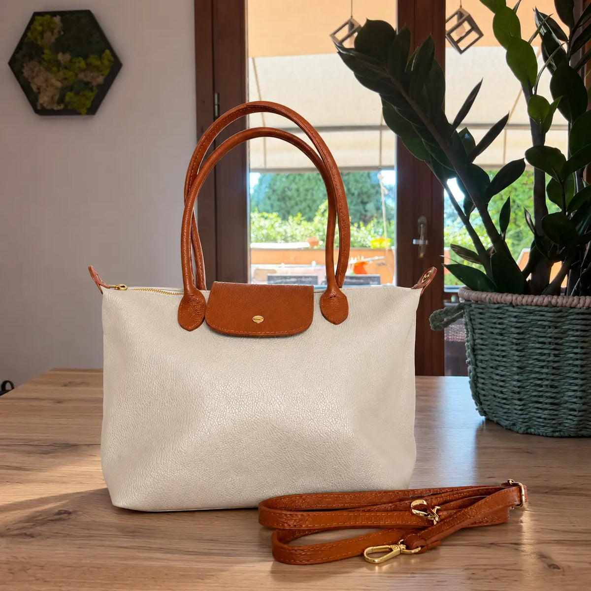 Borsa bottoncina grande vera pelle panna