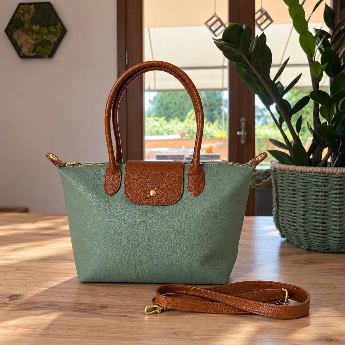 Borsa bottoncina grande vera pelle verde salvia