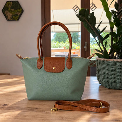 Borsa bottoncina grande vera pelle verde salvia