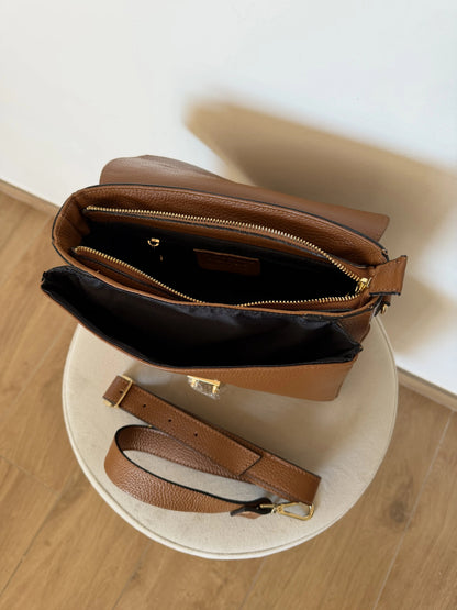 Borsa Mano Tracolla Delia Aperta2