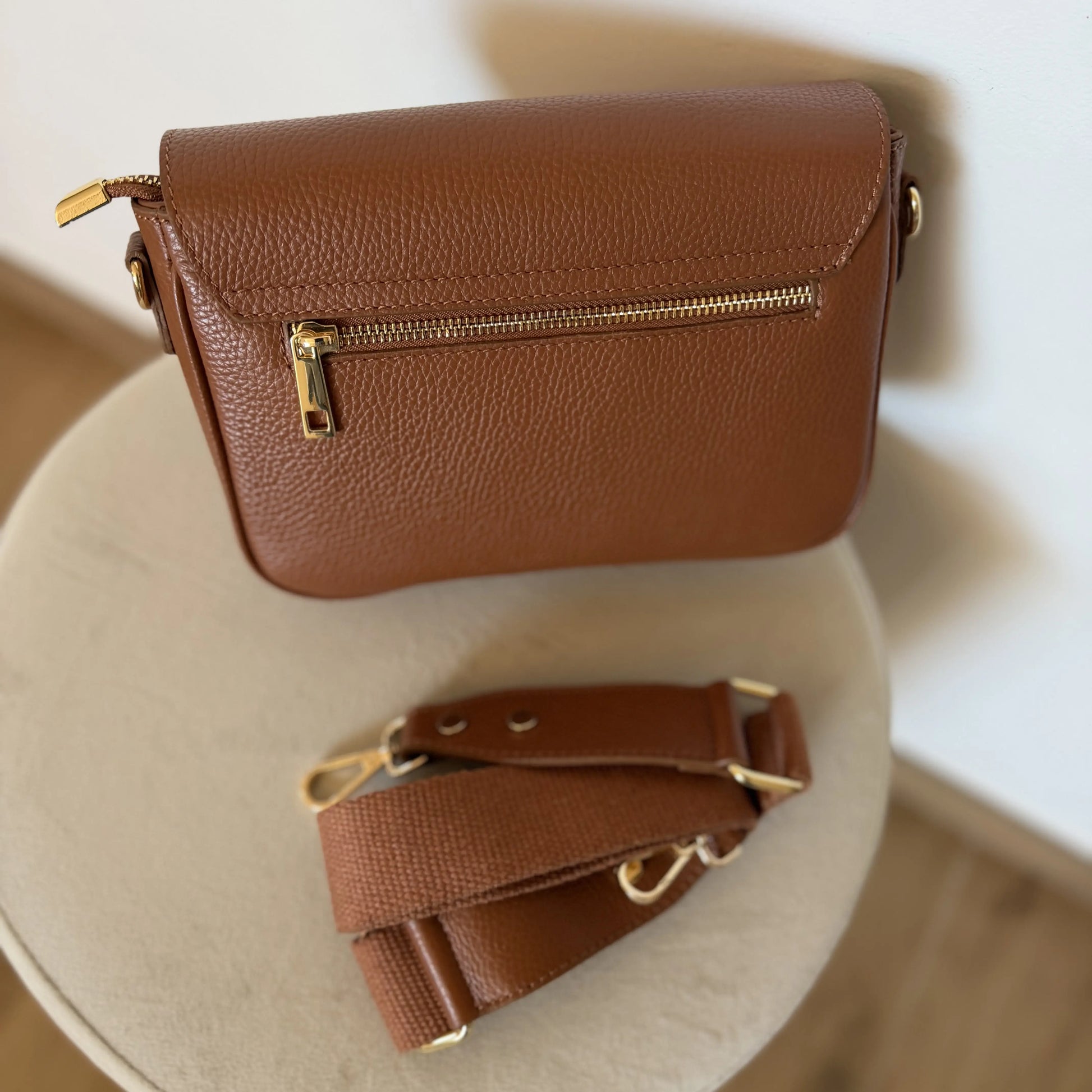 Borsa Mano Tracolla Delia Piccola Dettaglio