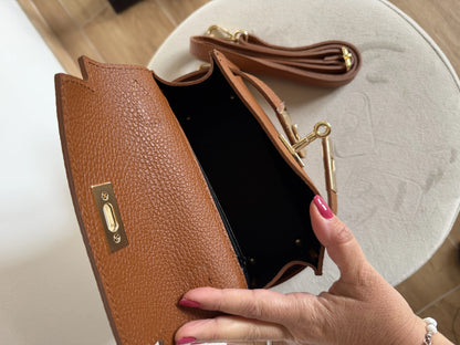 Borsa mini kelly pelle camoscio aperta1
