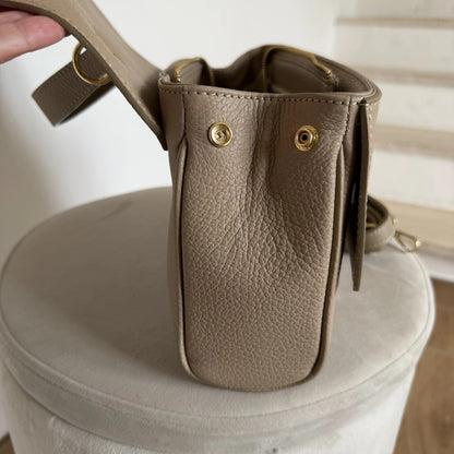 Borsa pelle martellata aura dettaglio