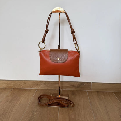 Borsa tracolla bottoncina anelli pelle bicolore zucca cuoio
