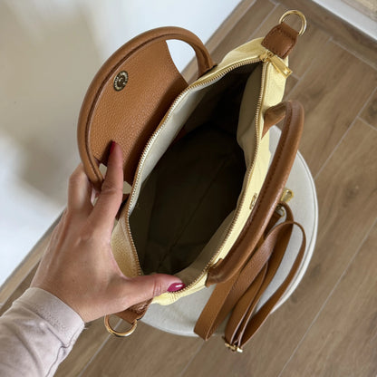 Borsa tracolla mano bottoncina media pelle bicolore aperta