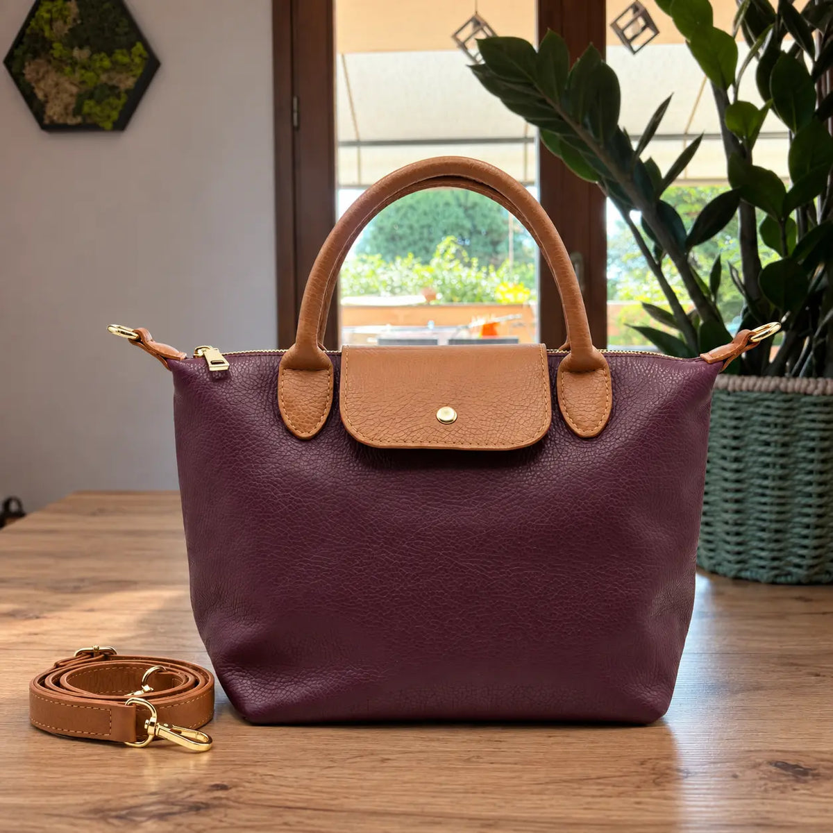 Borsa tracolla mano bottoncina media pelle bicolore bordeaux cuoio