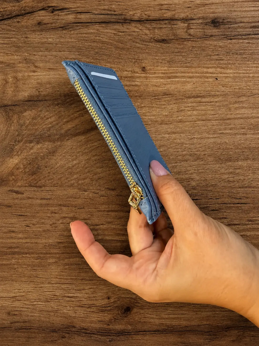 Portafoglio slim portacarte pocketmate dettaglio