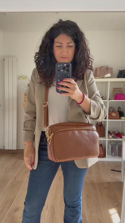 borsa-tracolla-doppio-scomparto-video